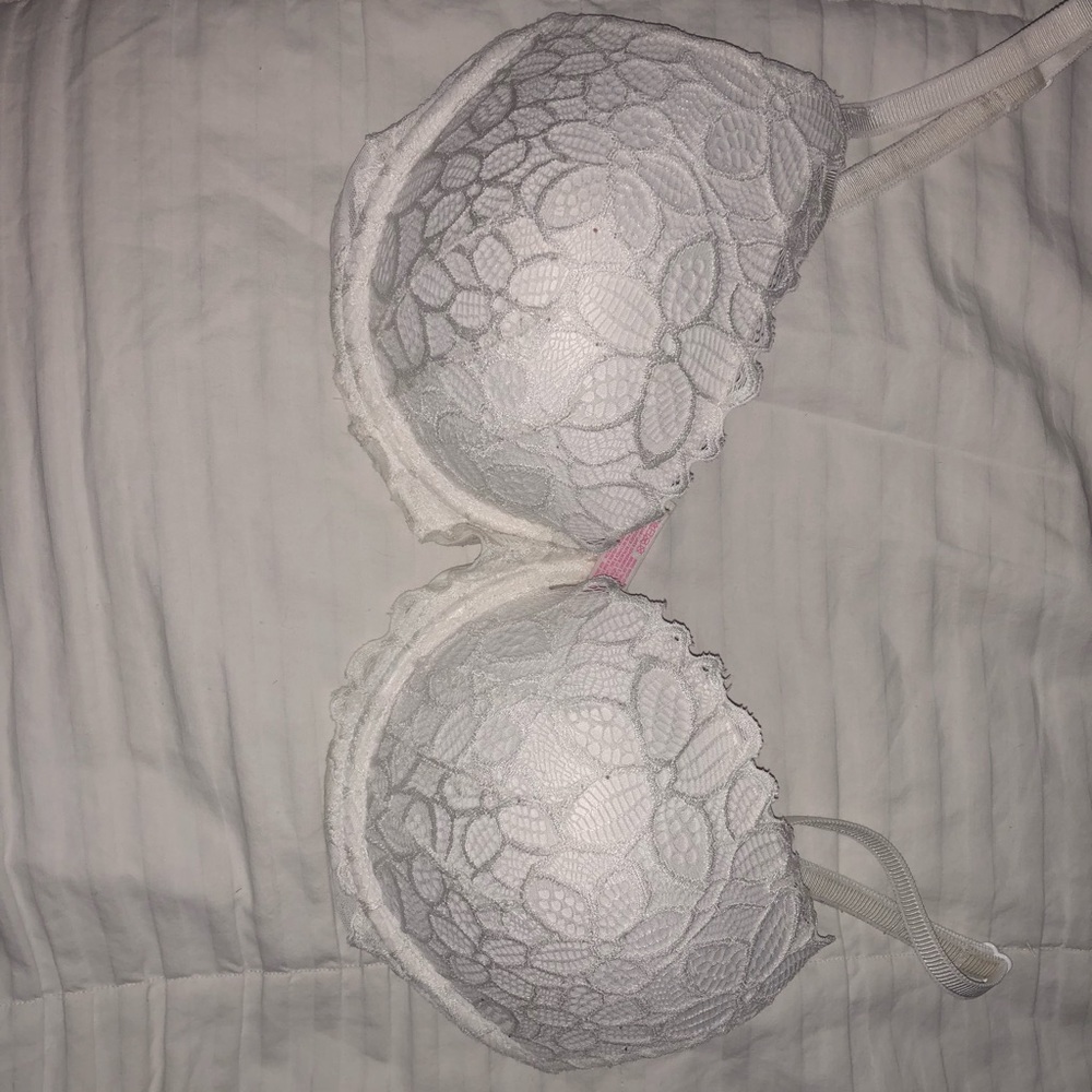 32DD PINK DATE BRA